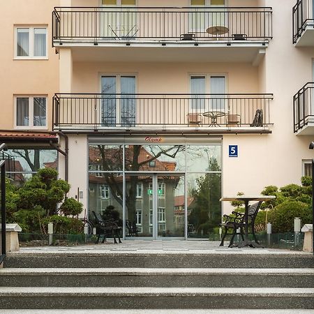 Olymp 114 I 120 Z Basenem, Sauna I Jacuzzi W Cenie Kolberg Exterior foto