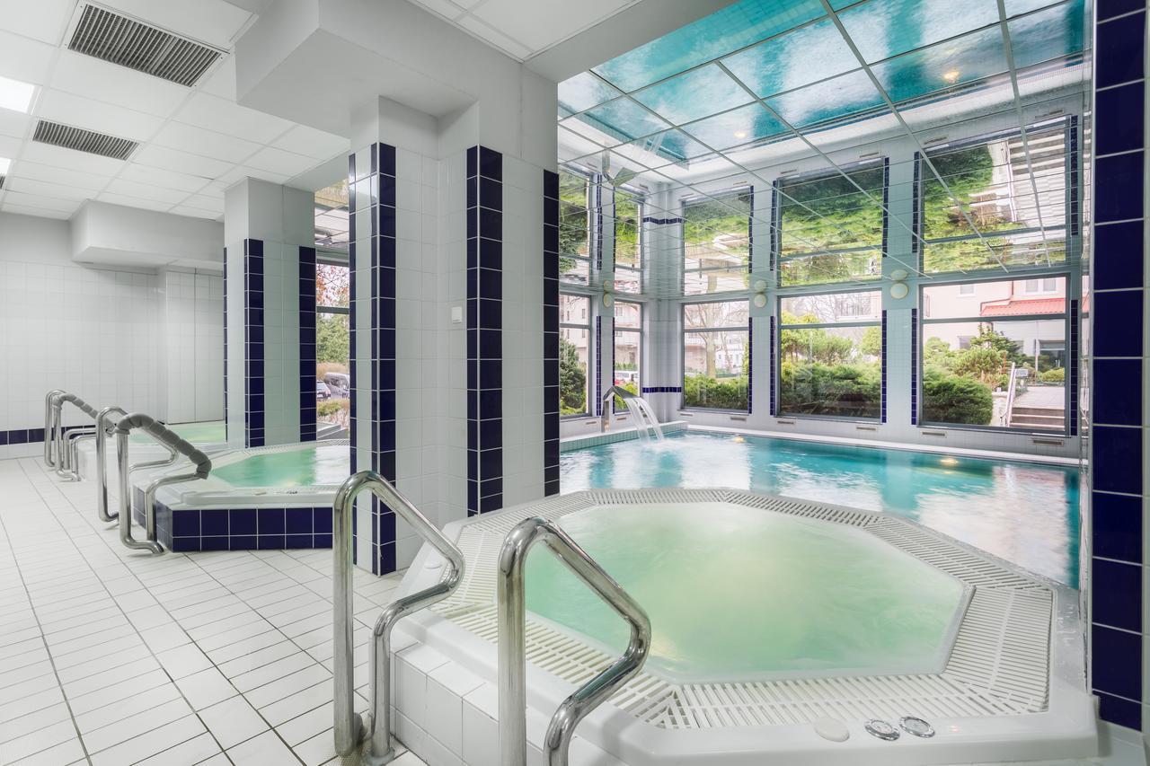 Olymp 114 I 120 Z Basenem, Sauna I Jacuzzi W Cenie Kolberg Exterior foto
